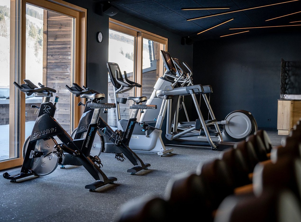 Cardio machines in the fitness lounge Cardio machines in the fitness lounge