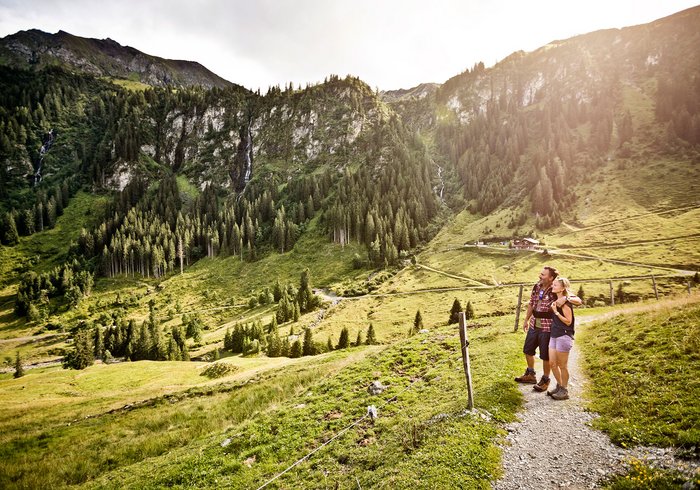 Familienwanderung Saalbach Hinterglemm Familienwanderung Saalbach Hinterglemm