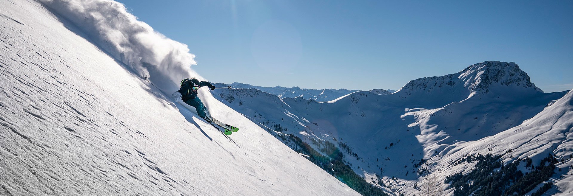 Freerider in the deep snow