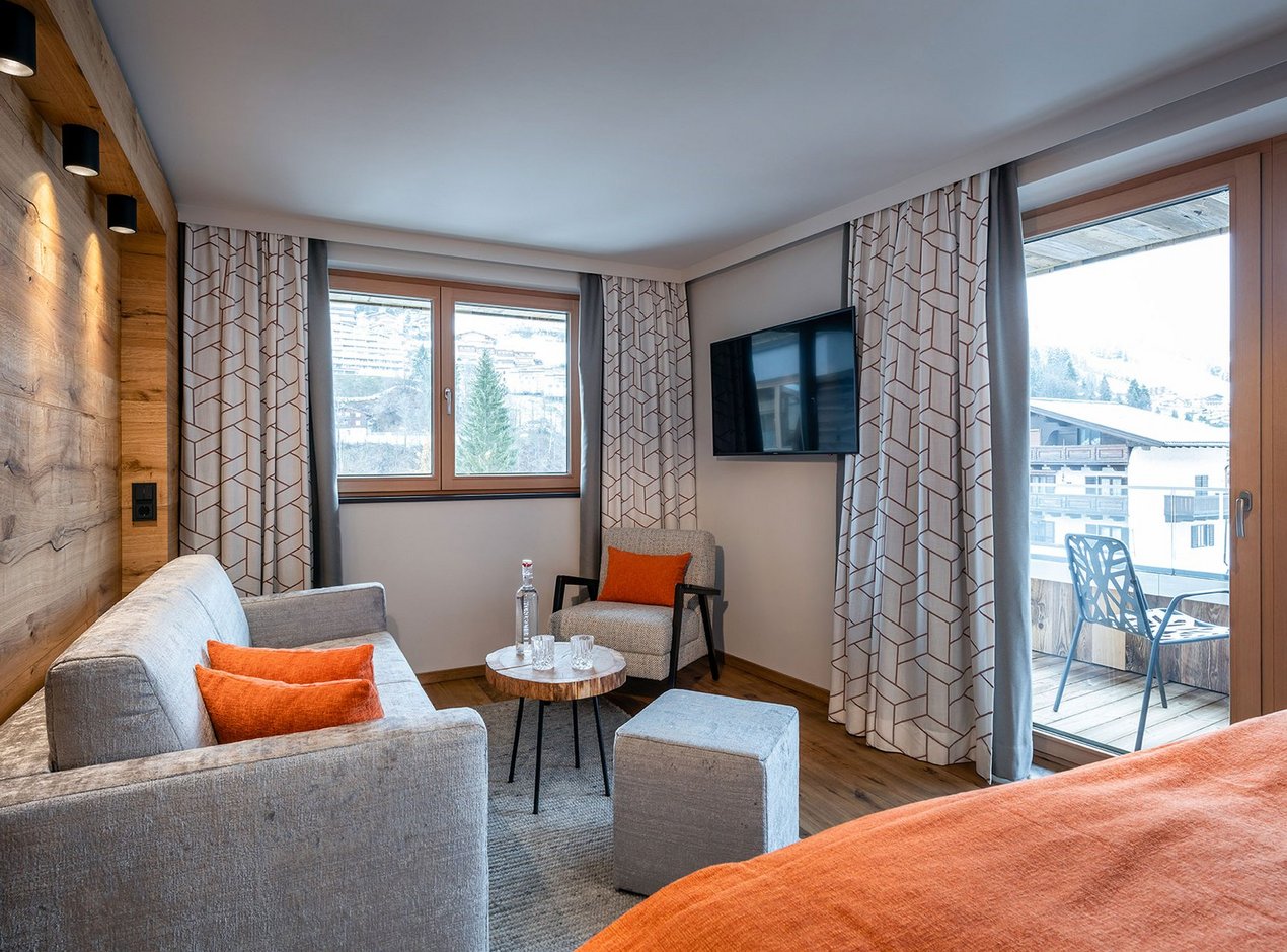 Suite Relaxzeit seating corner with view Suite Relaxzeit seating corner with view