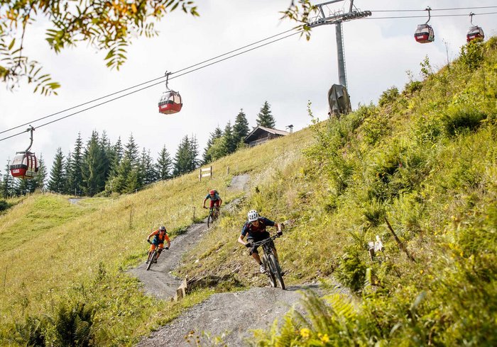 Z-Line Saalbach Hinterglemm