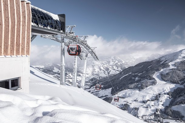 12er Kogel gondola lift