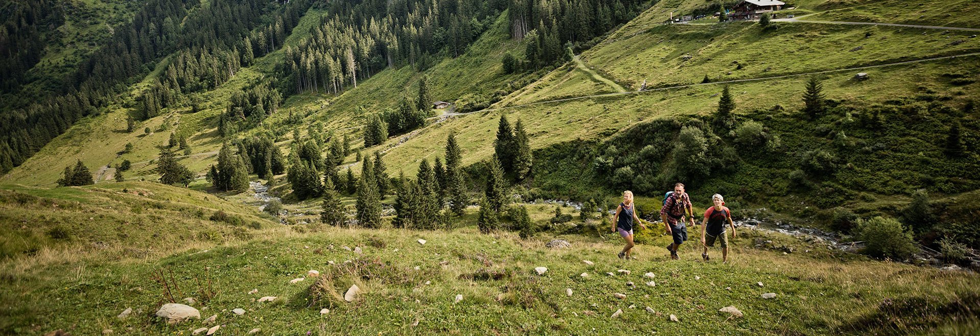 Family hike Saalbach Hinterglemm