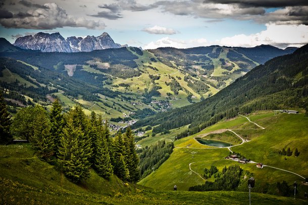 Bergpanorama Saalbach Hinterglemm im Sommer