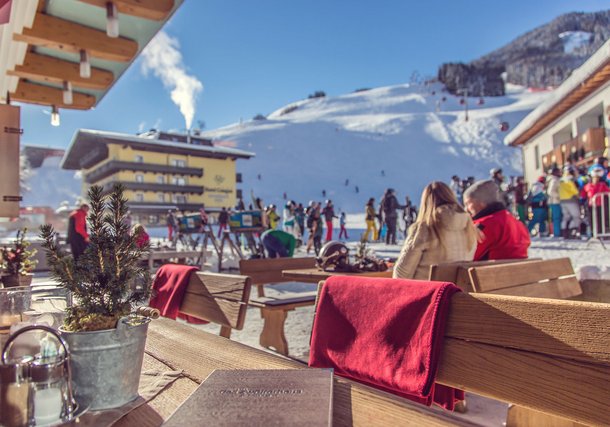 Ski-in/Ski-Out at the Das Zwölferhaus